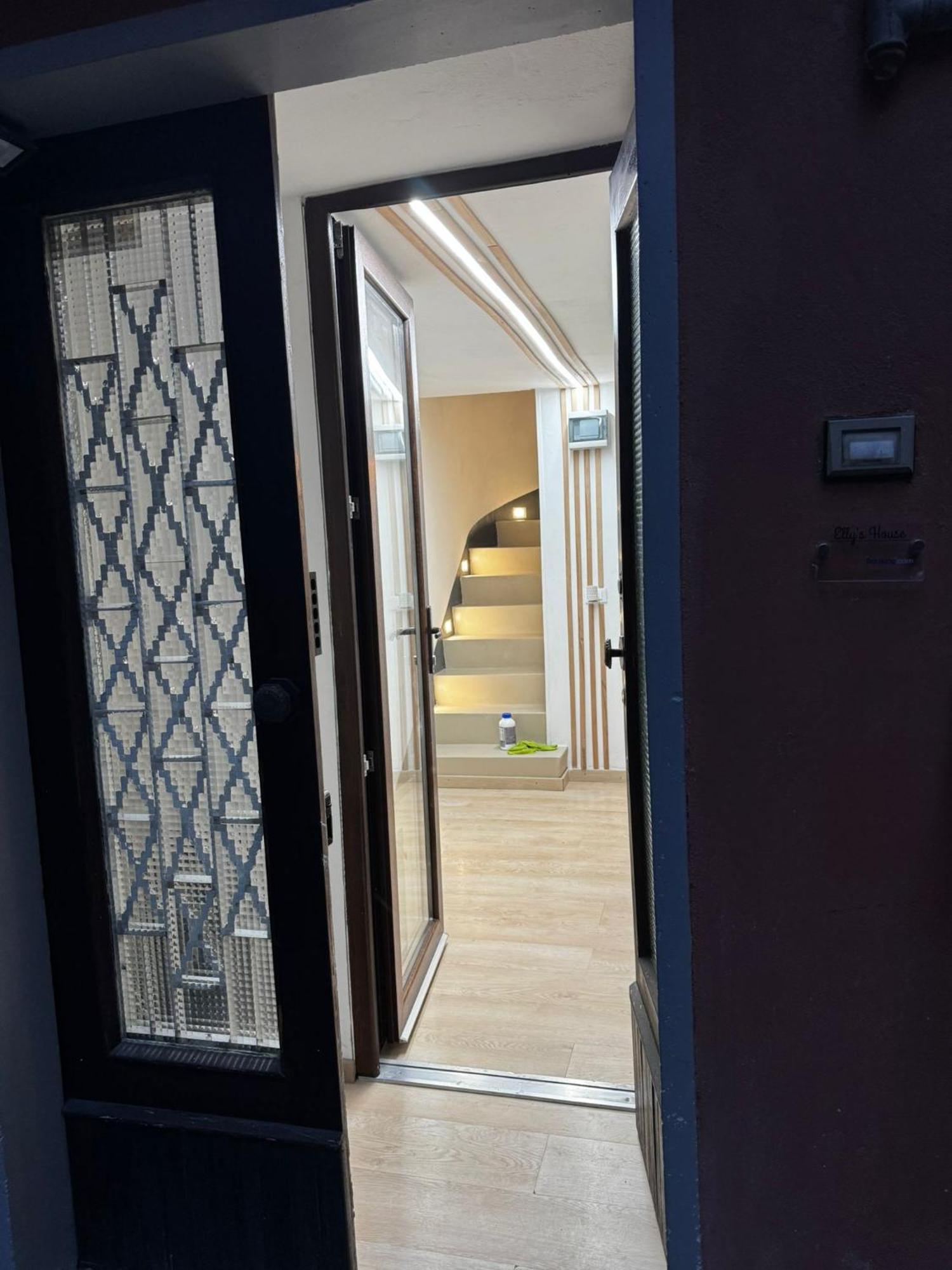 Апартаменти Elly'S House Модена Екстер'єр фото